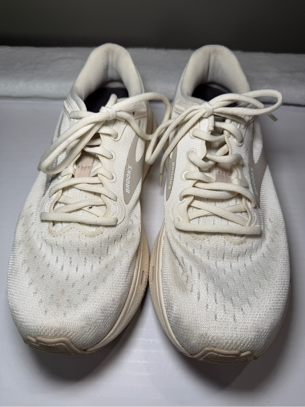 Brooks Ghost max cushion neutral Women's Running Sneakers in Cream/Off-White 8.5